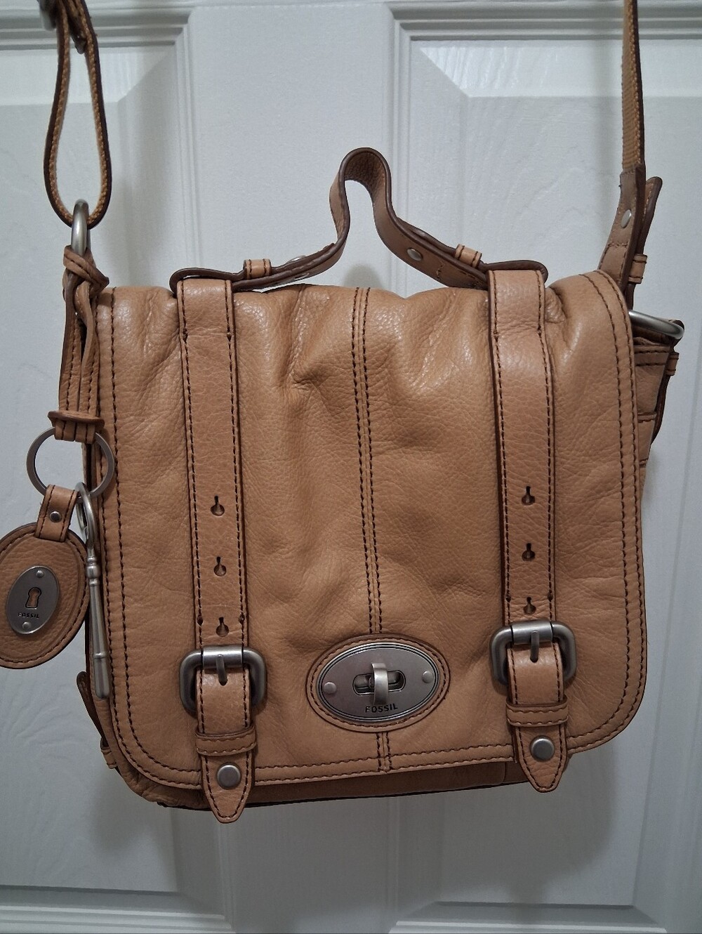 FOSSIL MADDOX Nude/ Tan Leather Flap Satchel Crossbody Messenger Shoulder Bag